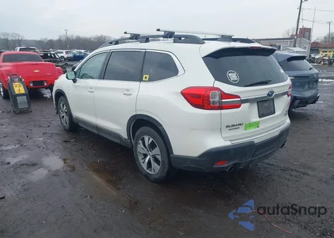 2020 Subaru Ascent Premium из США, поврежденный, VIN 4S4WMAFD8L3425155